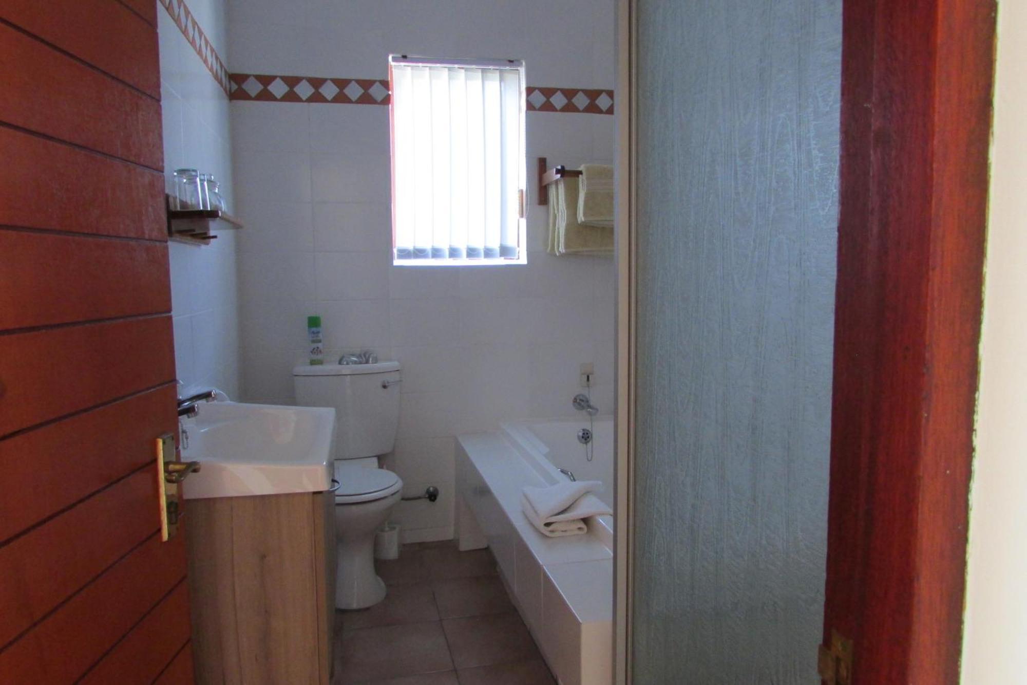 Melkhoutkloof Guest House Outeniqua Strand ภายนอก รูปภาพ